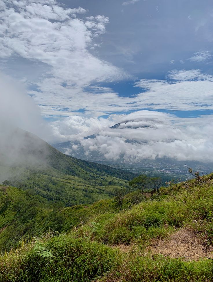 One Day Trip Gunung Kembang via Lengkong