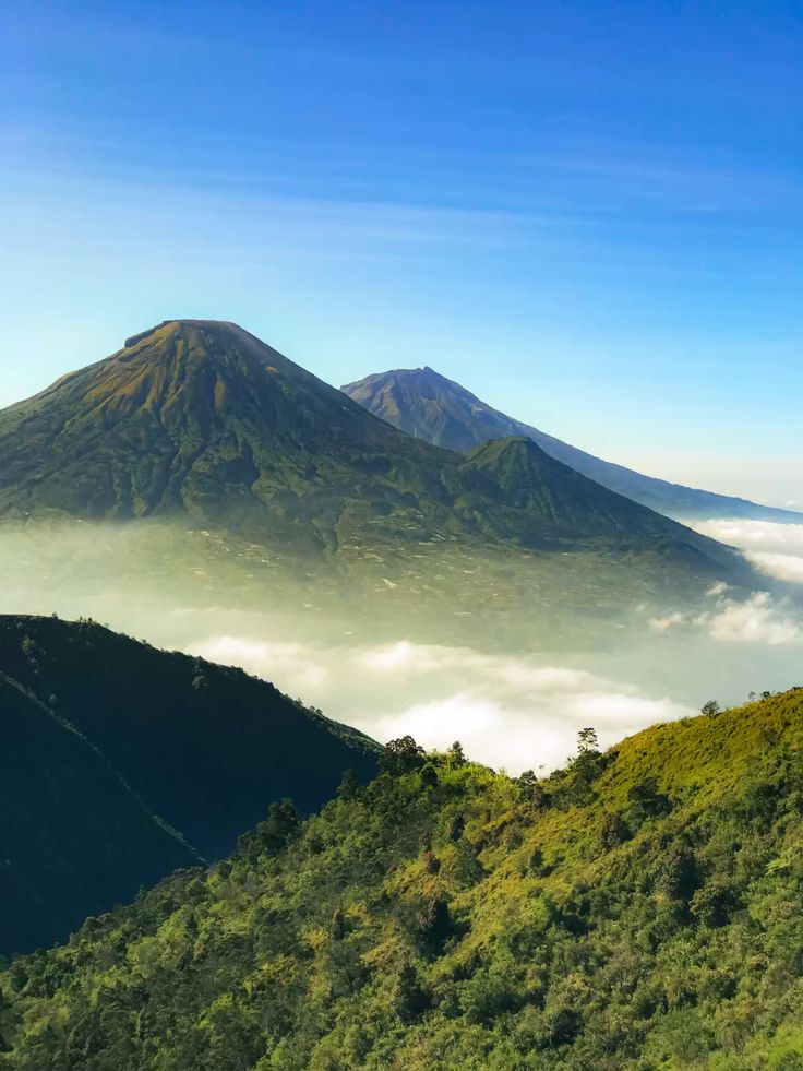 One Day Trip Gunung Bismo via Sikunang + Sikunir