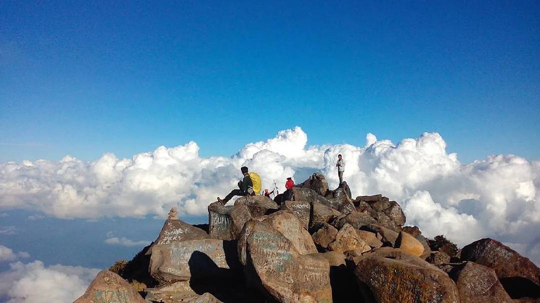 Open Trip Gunung Arjuno-Welirang Via Tretes